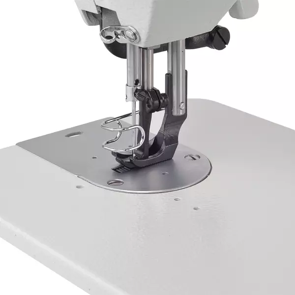 Plana/Recta 1 Aguja Triple Transporte Mecánica Typical GC 6-7 D - Imagen 3